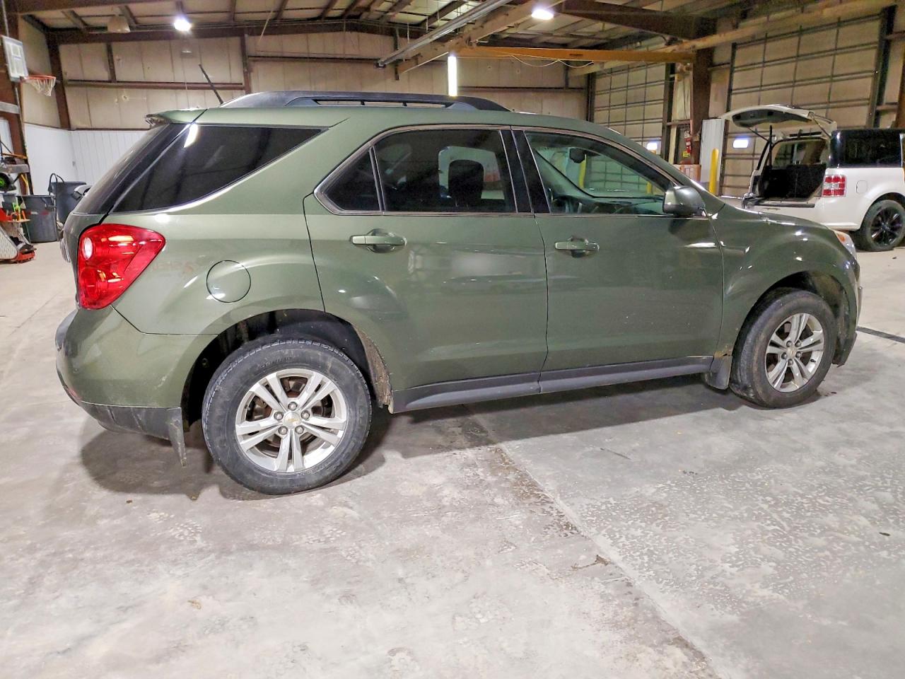 2015 CHEVROLET EQUINOX LT photo 3