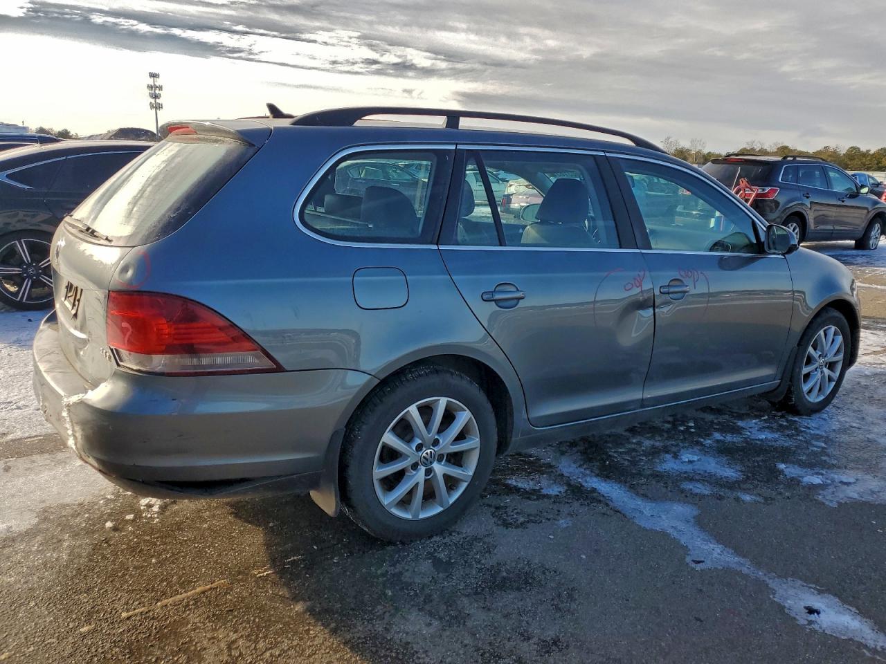 2014 VOLKSWAGEN JETTA S photo 3