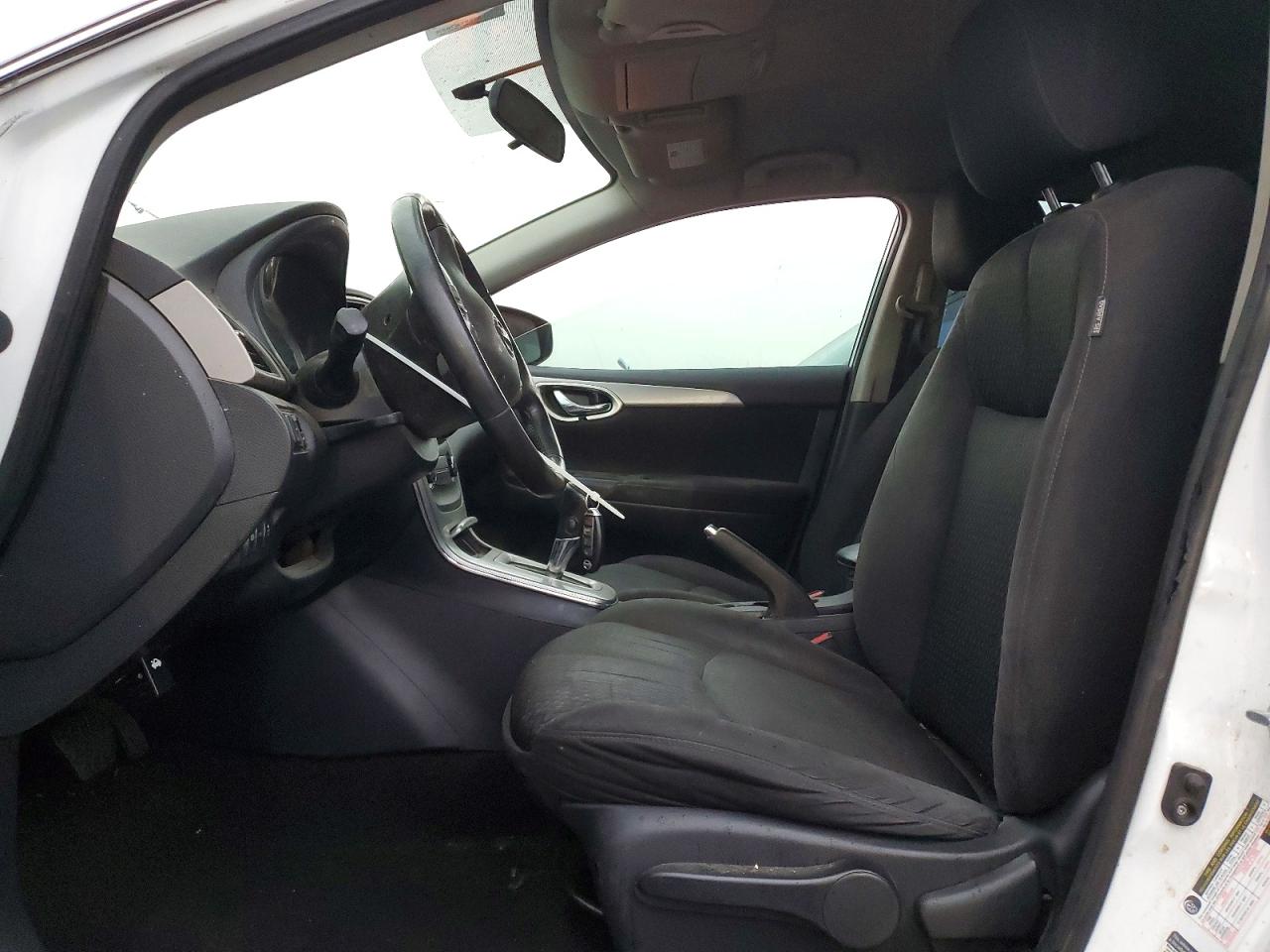 2015 NISSAN SENTRA S photo 19