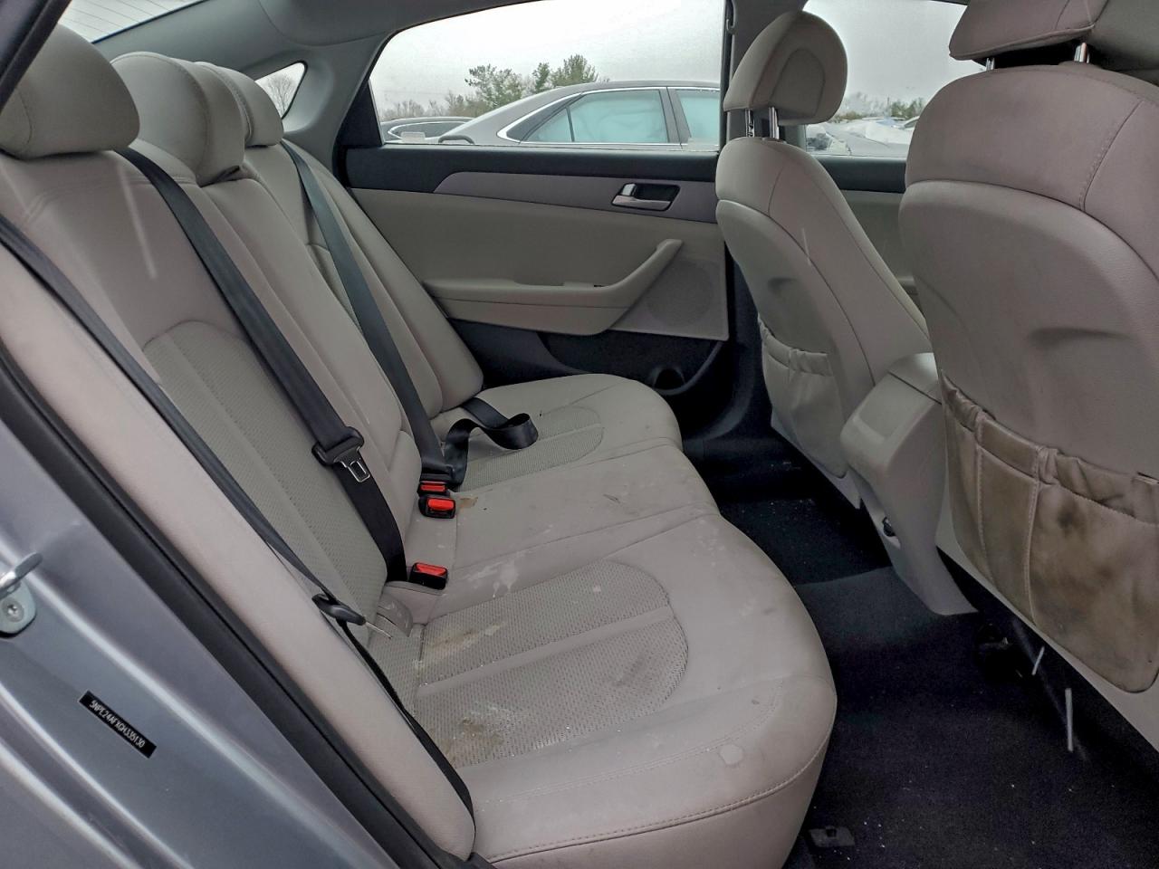 2016 HYUNDAI SONATA SE photo 10