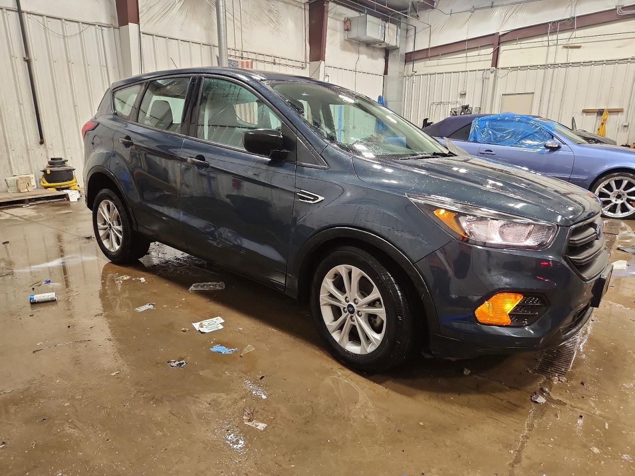2019 FORD ESCAPE S photo 4