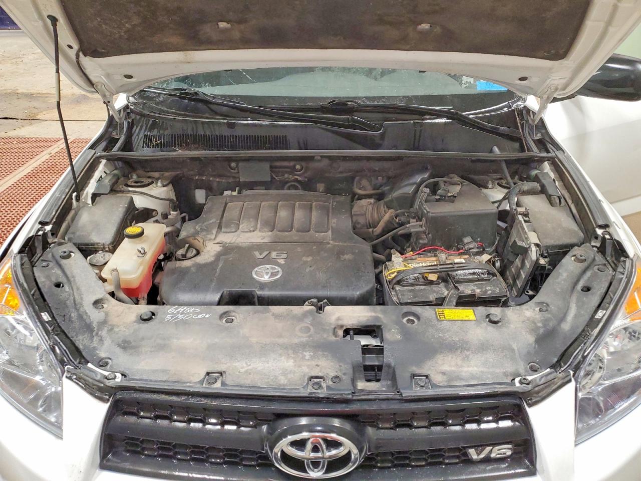 2012 TOYOTA RAV4 SPORT photo 12