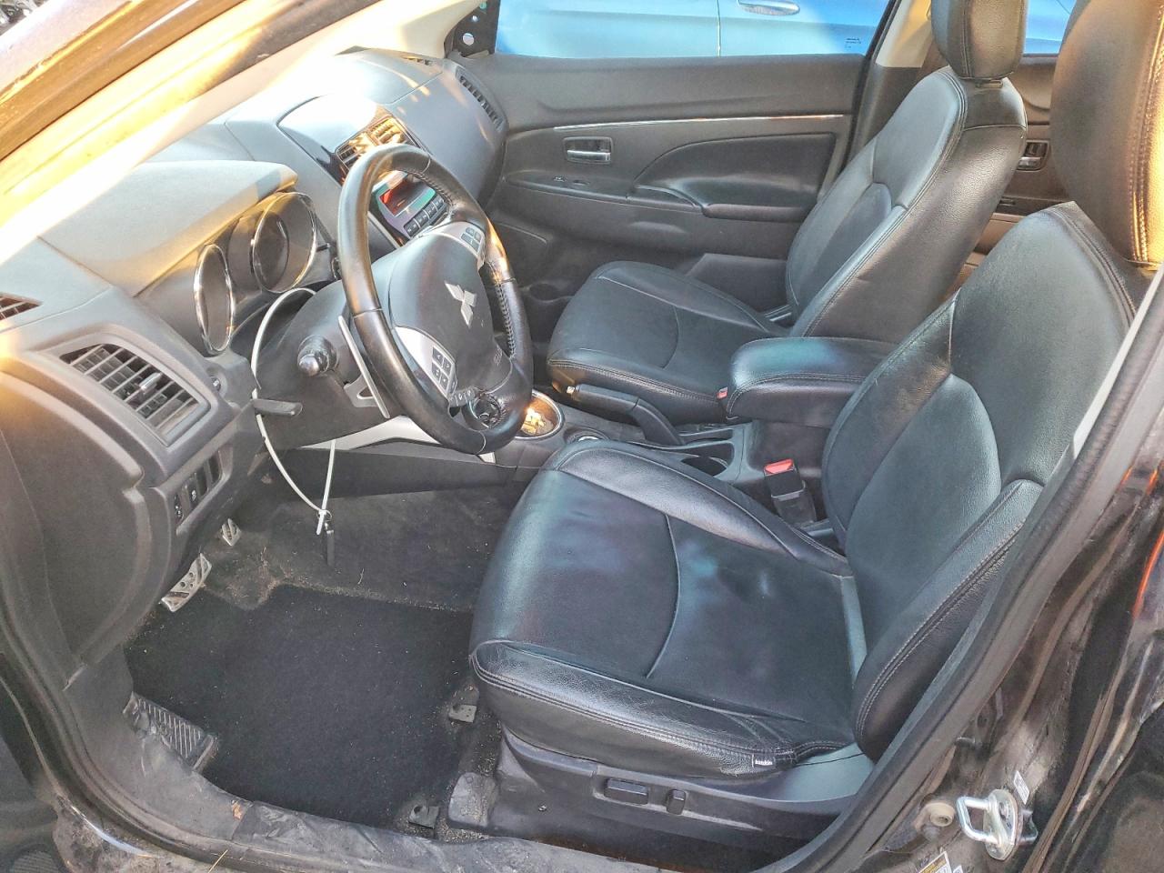 2013 MITSUBISHI OUTLANDER SPORT LE photo 7