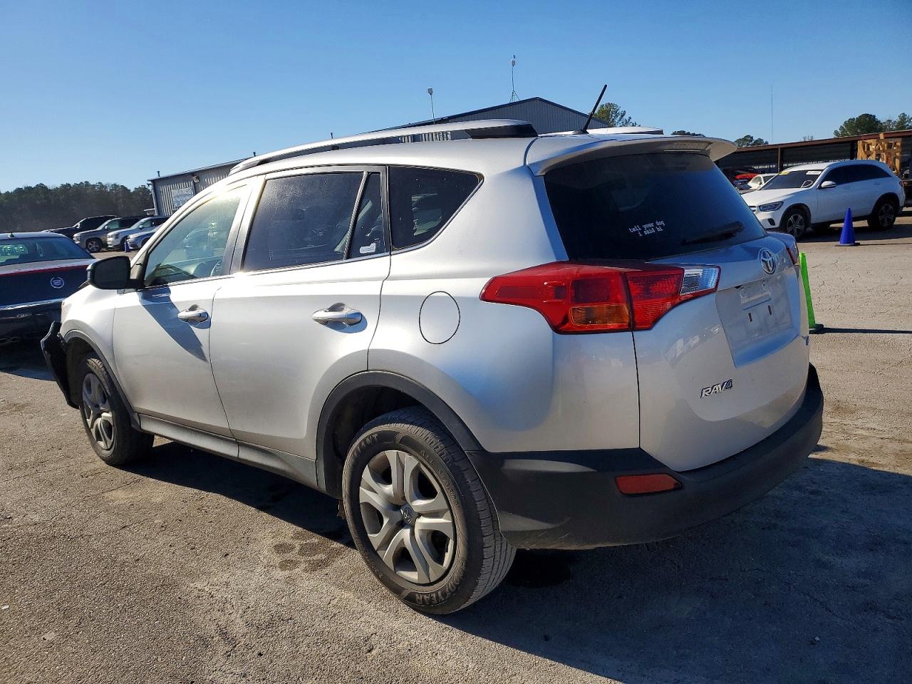 2015 TOYOTA RAV4 LE photo 2