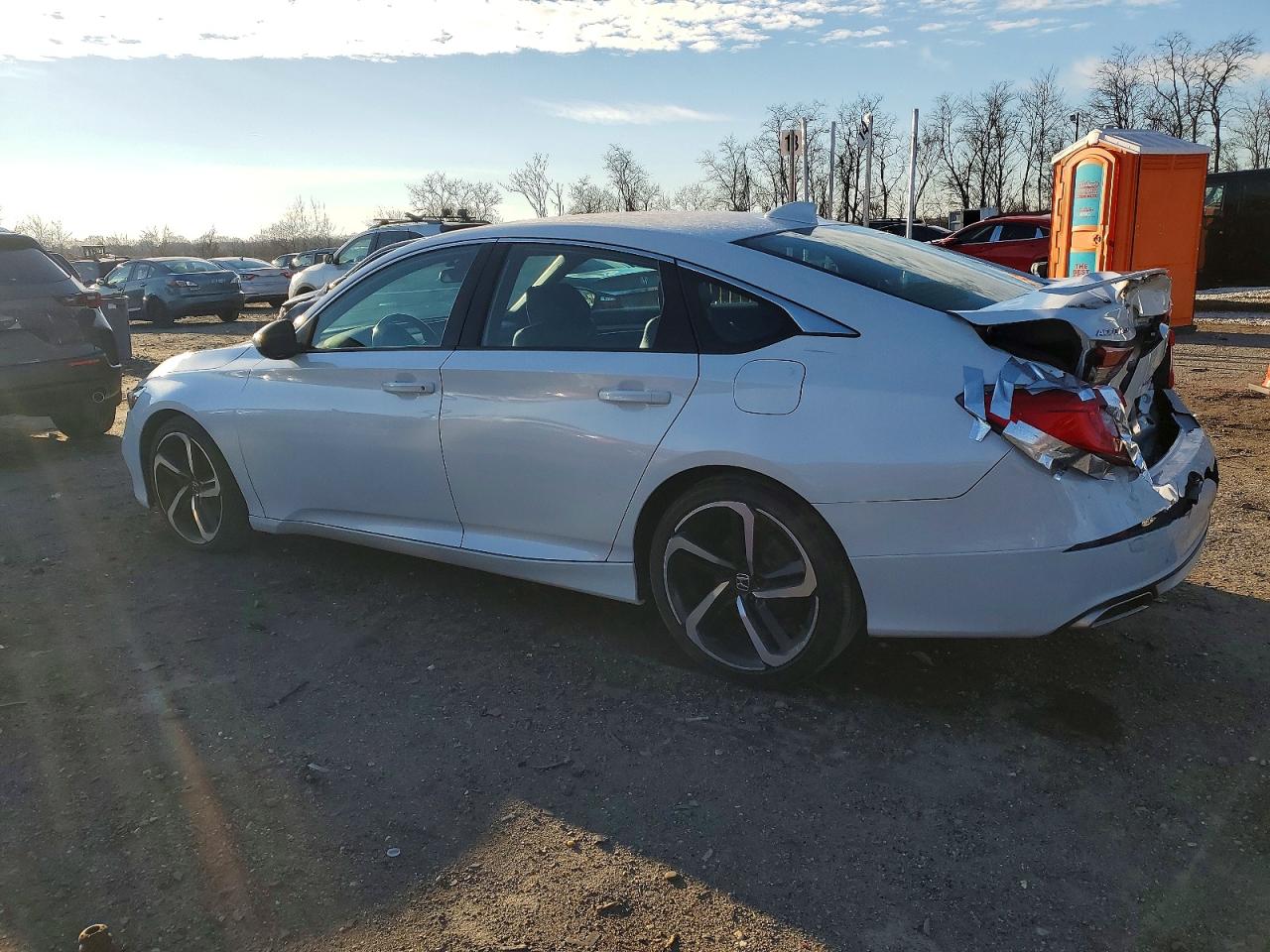 2020 HONDA ACCORD SPORT photo 3