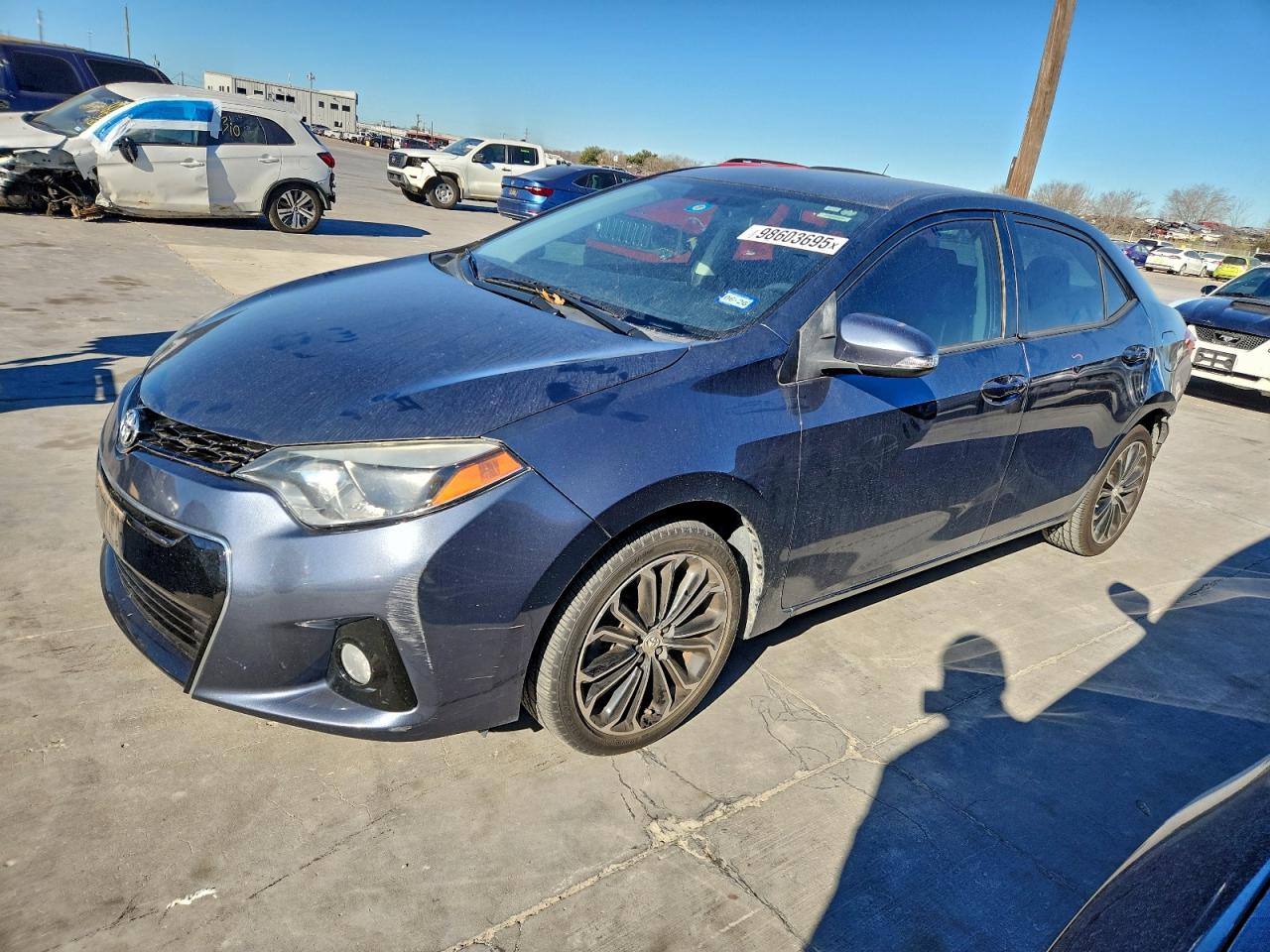 2015 TOYOTA COROLLA