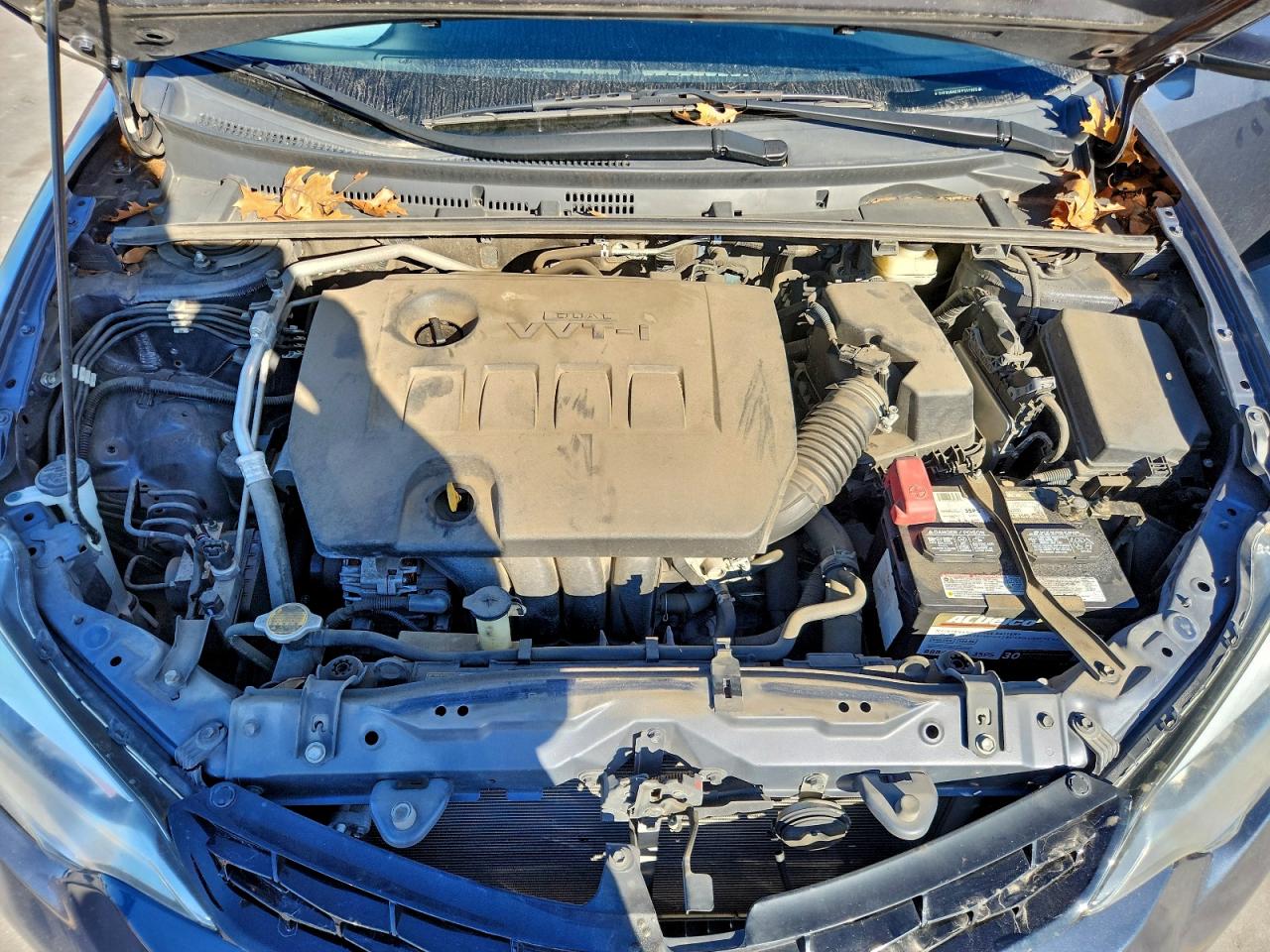 2015 TOYOTA COROLLA L photo 11