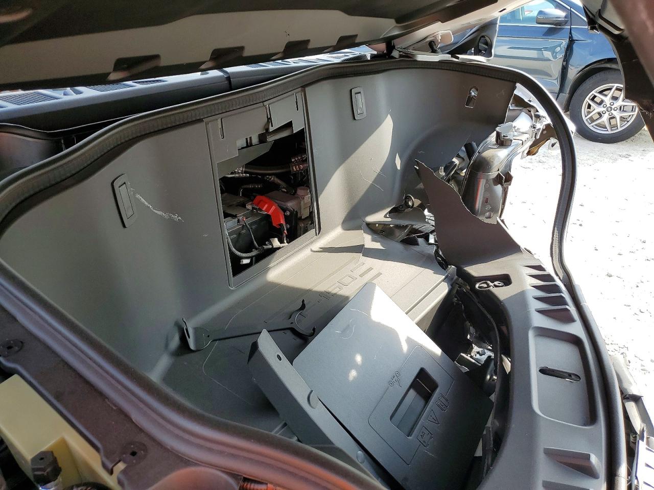 2025 FORD F150 LIGHTNING XLT photo 11