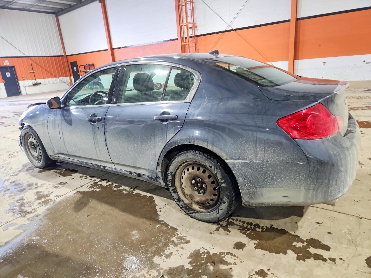 2012 INFINITI G37 photo 2
