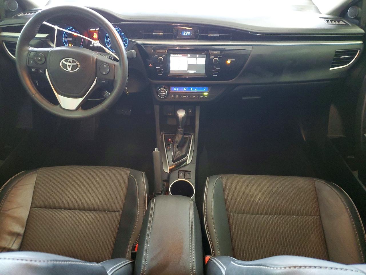 2015 TOYOTA COROLLA S PLUS photo 29