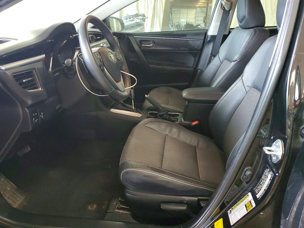 2015 TOYOTA COROLLA S PLUS photo 25