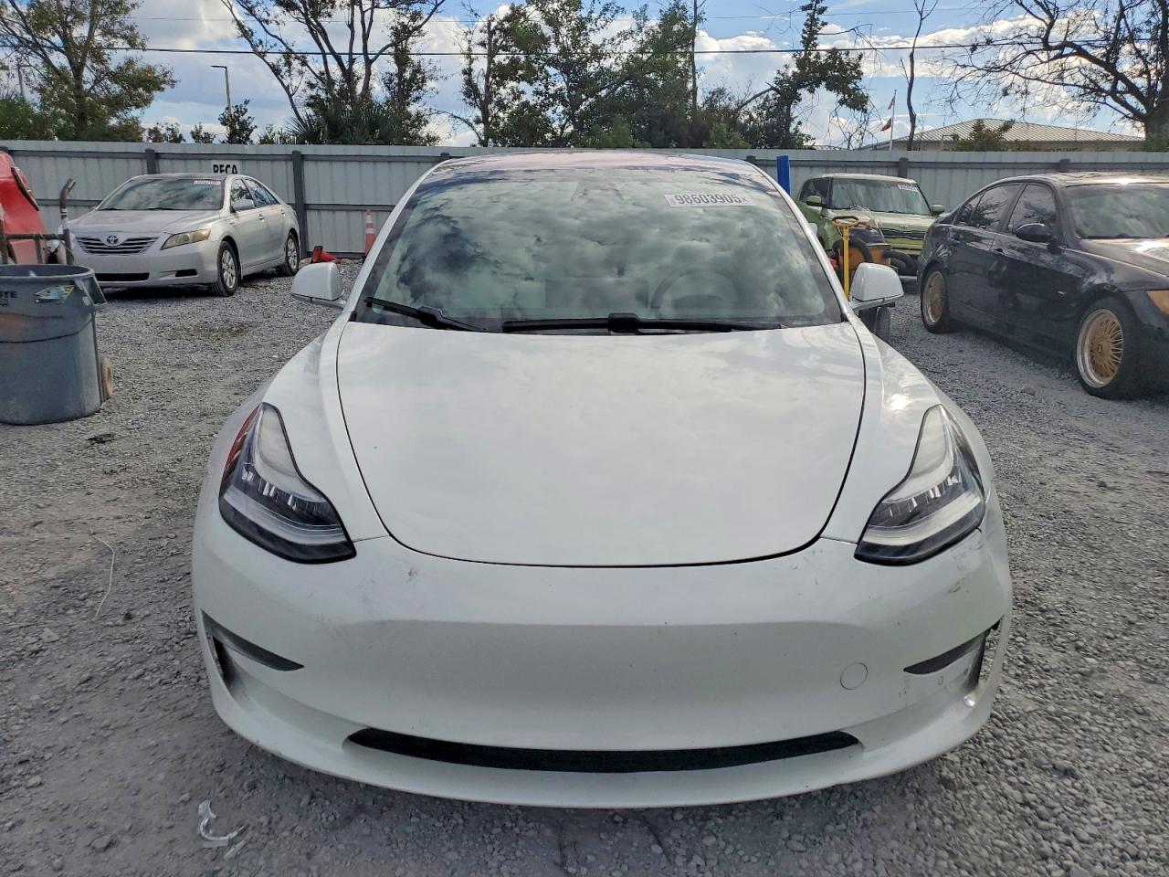 2018 TESLA MODEL 3 photo 5