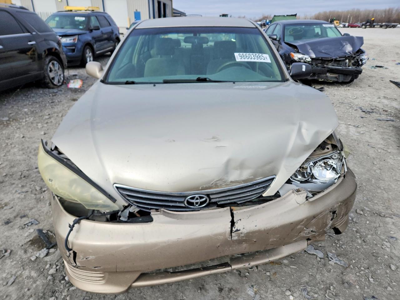 2005 TOYOTA CAMRY LE photo 5