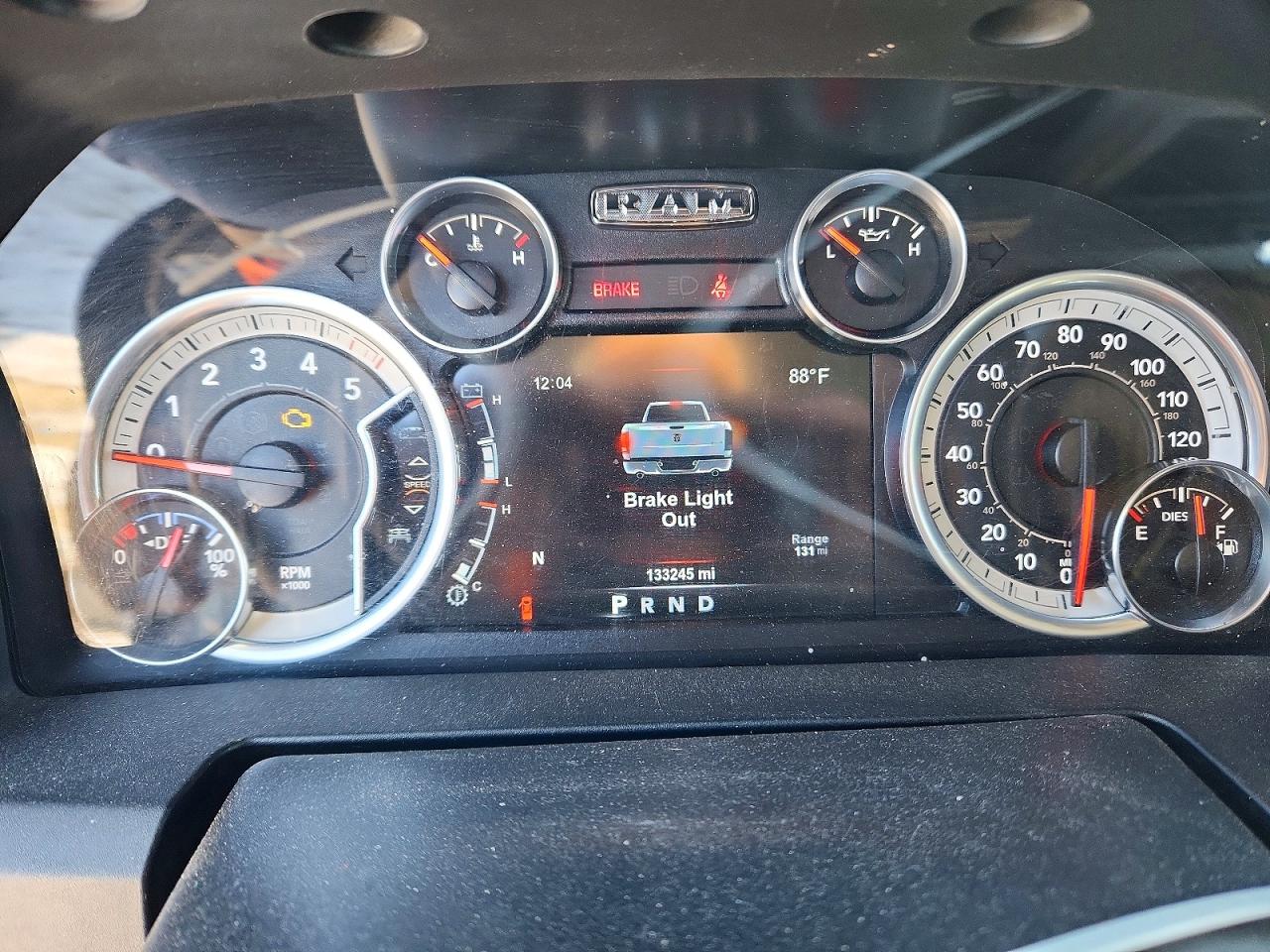 2015 RAM 1500 SLT photo 9
