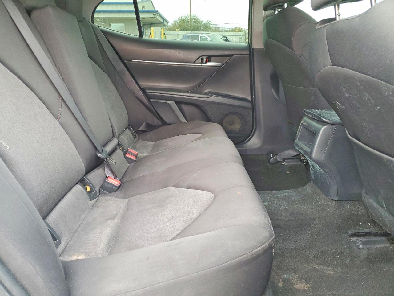 2018 TOYOTA CAMRY L photo 28