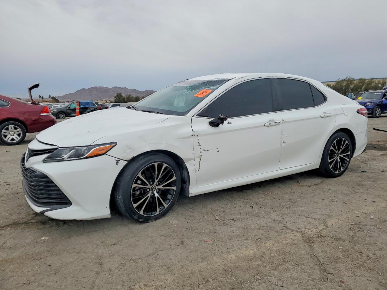2018 TOYOTA CAMRY