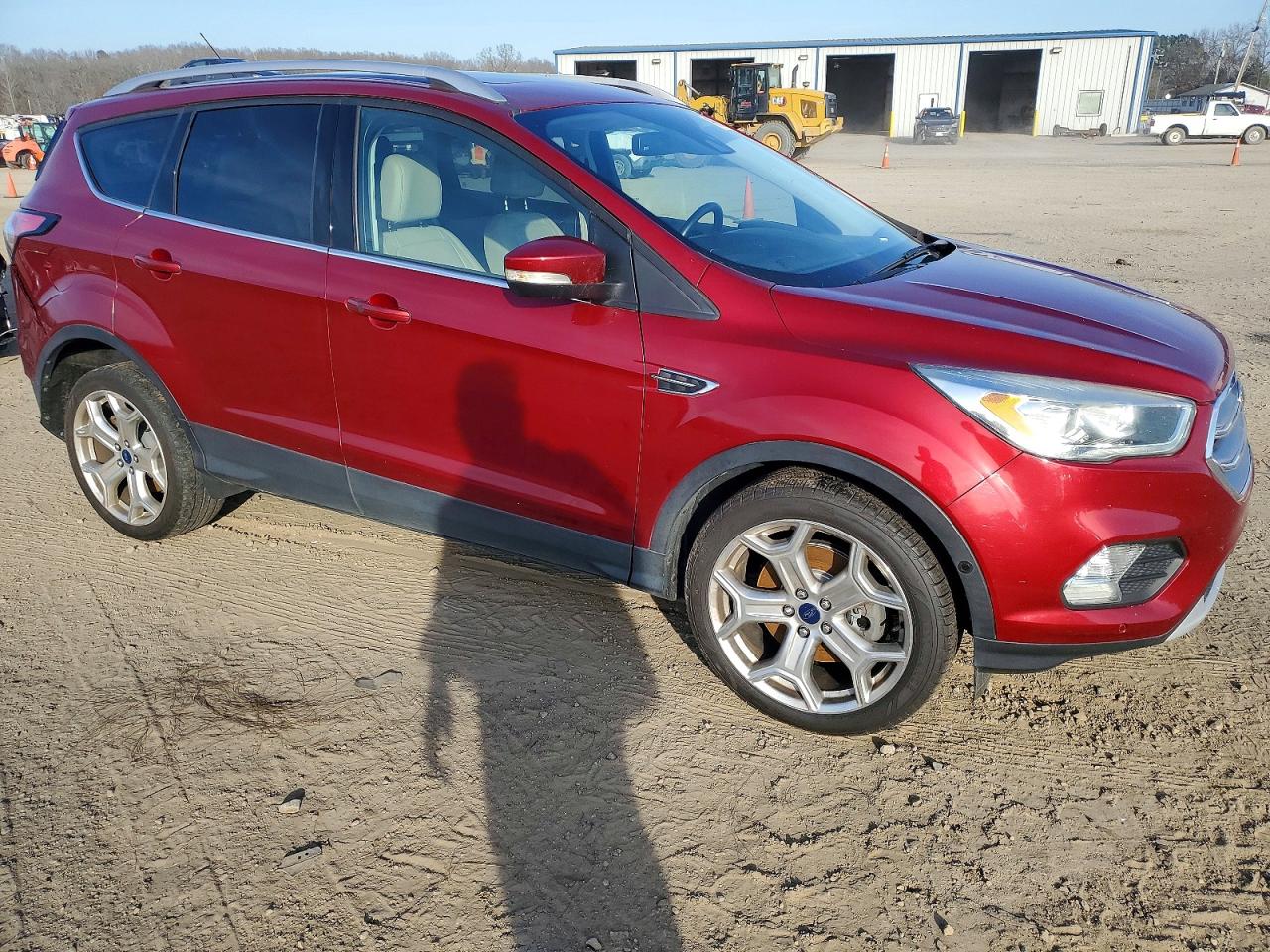 2017 FORD ESCAPE TITANIUM photo 4