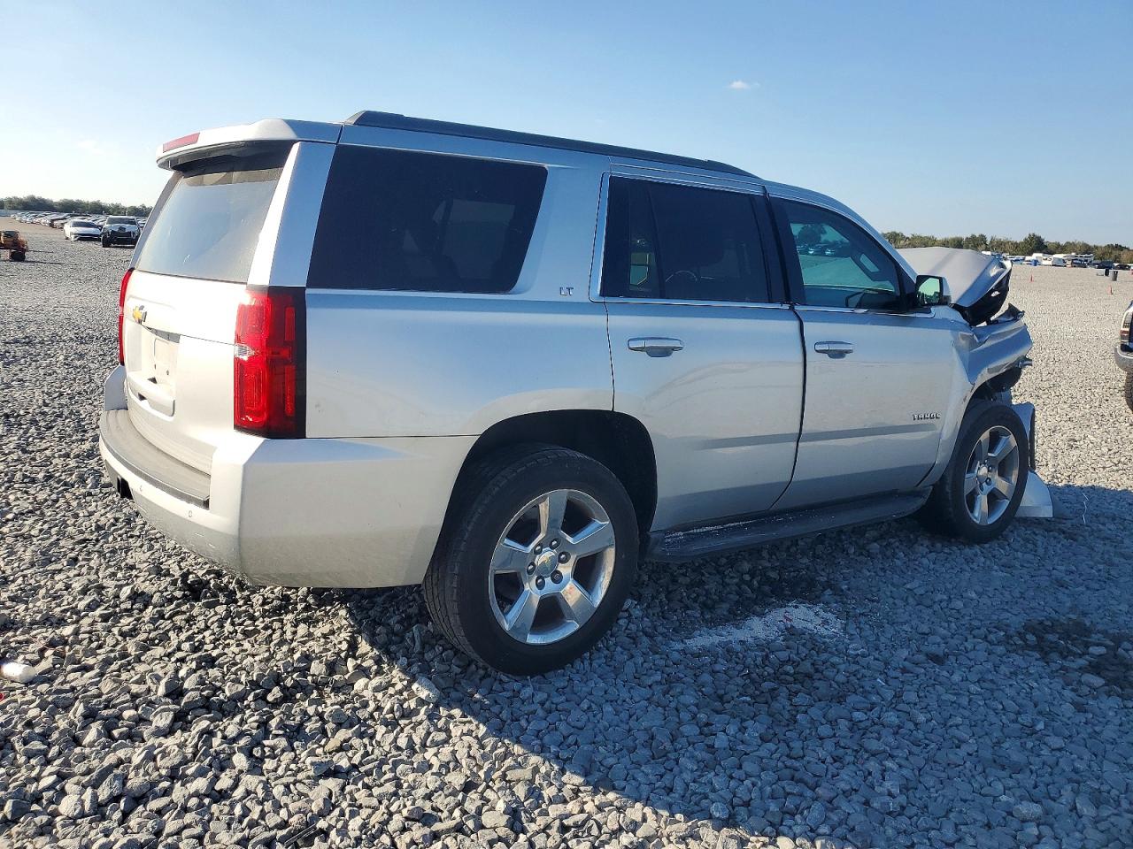 2015 CHEVROLET TAHOE C1500 LT photo 3