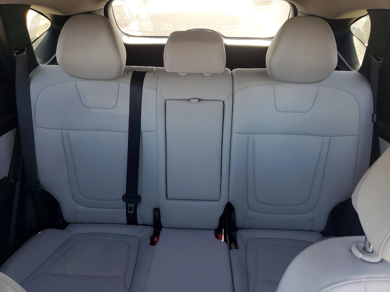 2025 HYUNDAI TUCSON SEL photo 19