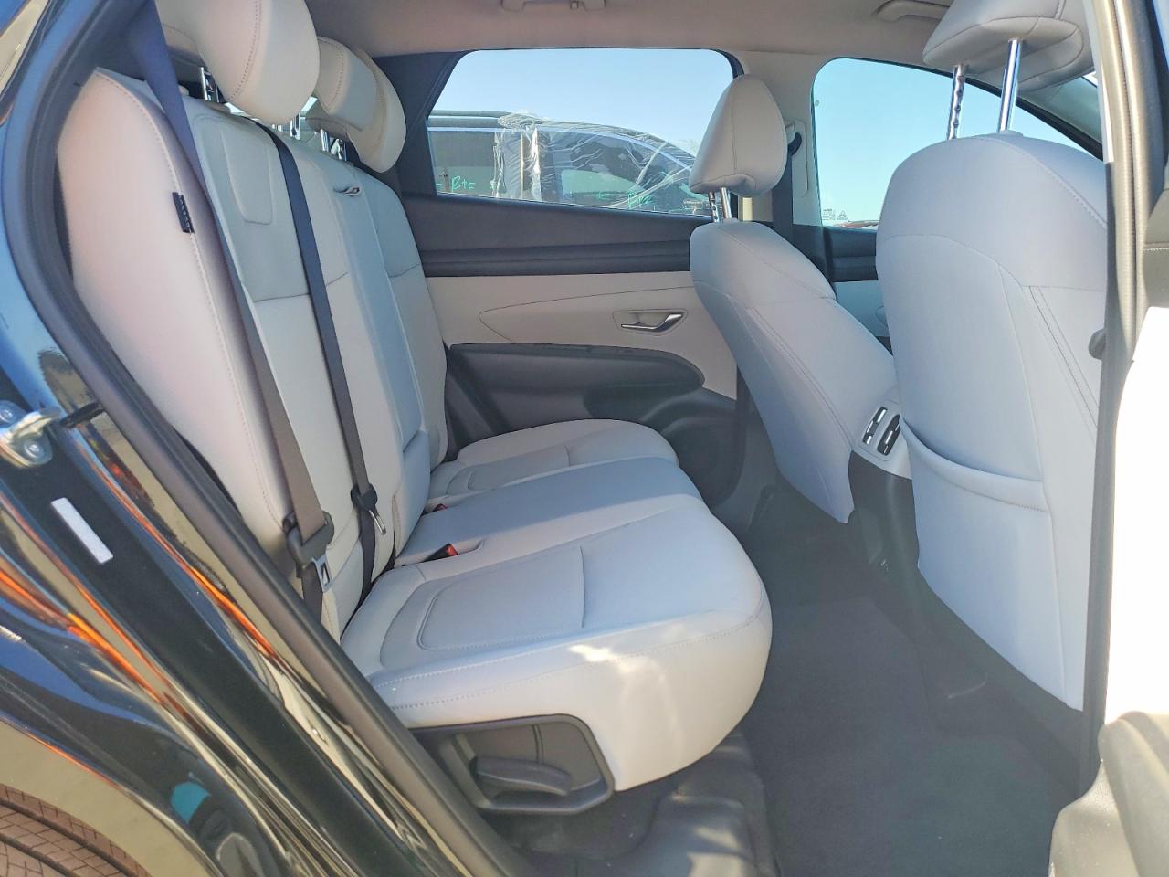 2025 HYUNDAI TUCSON SEL photo 21