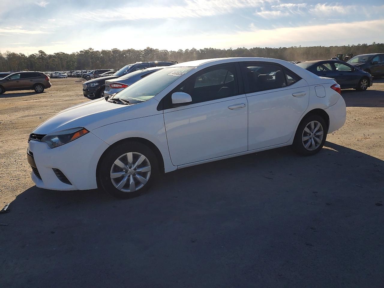 2016 TOYOTA COROLLA