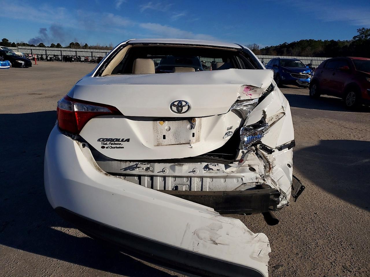 2016 TOYOTA COROLLA L photo 6