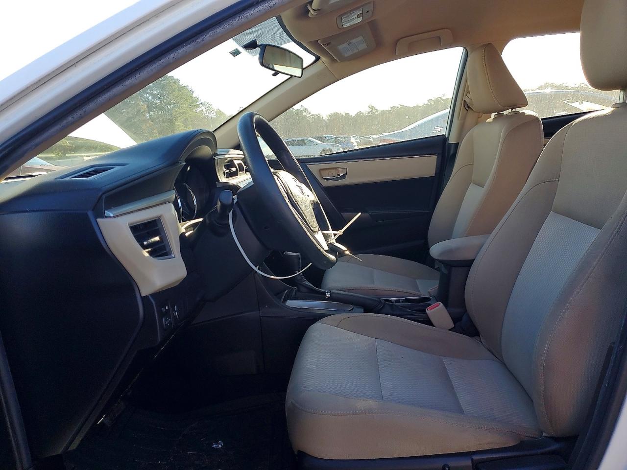2016 TOYOTA COROLLA L photo 7