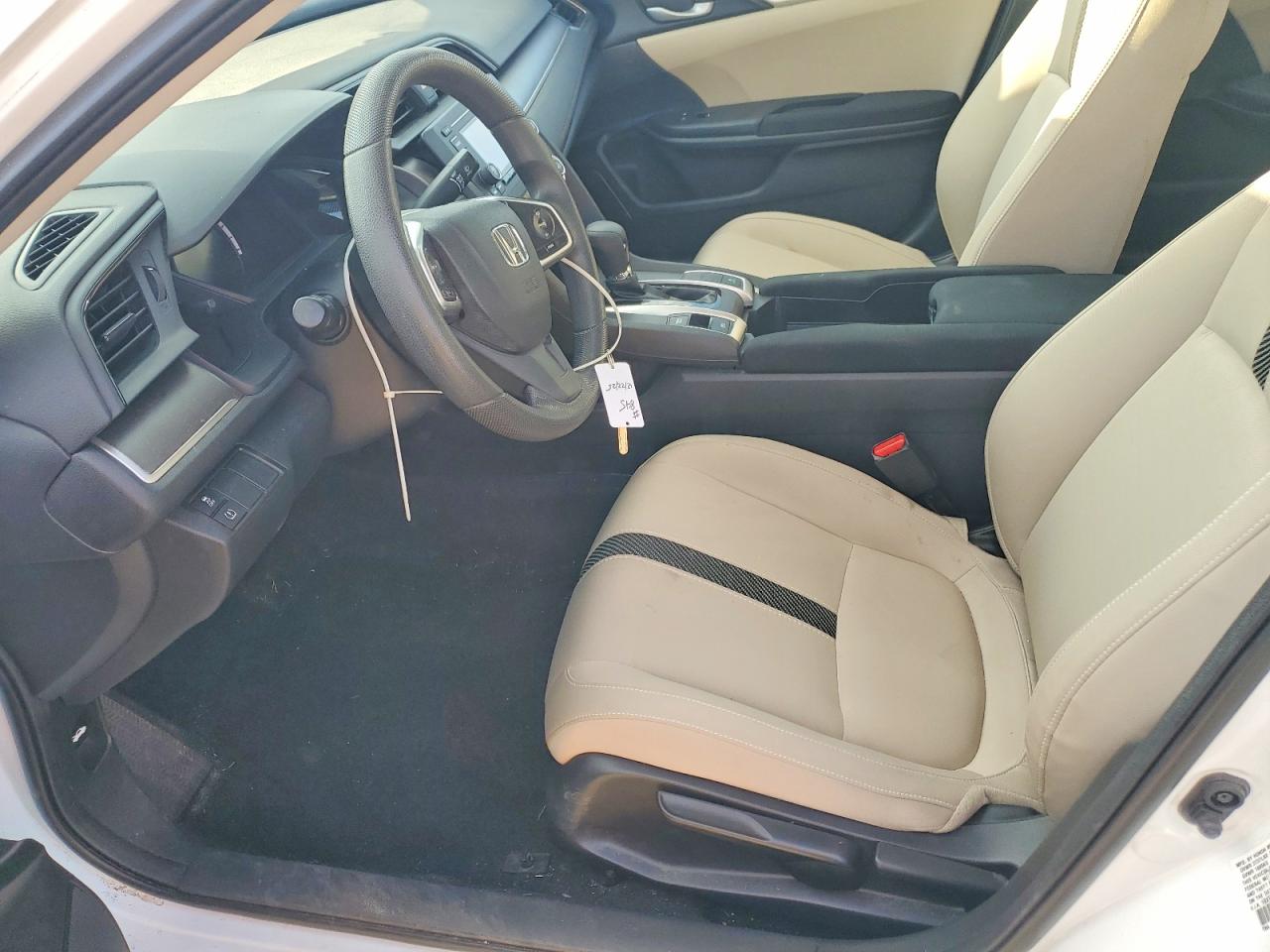 2016 HONDA CIVIC LX photo 7