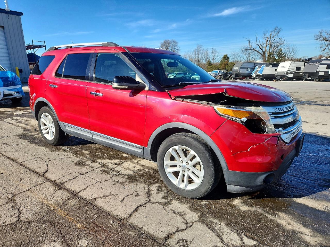 2011 FORD EXPLORER XLT photo 4