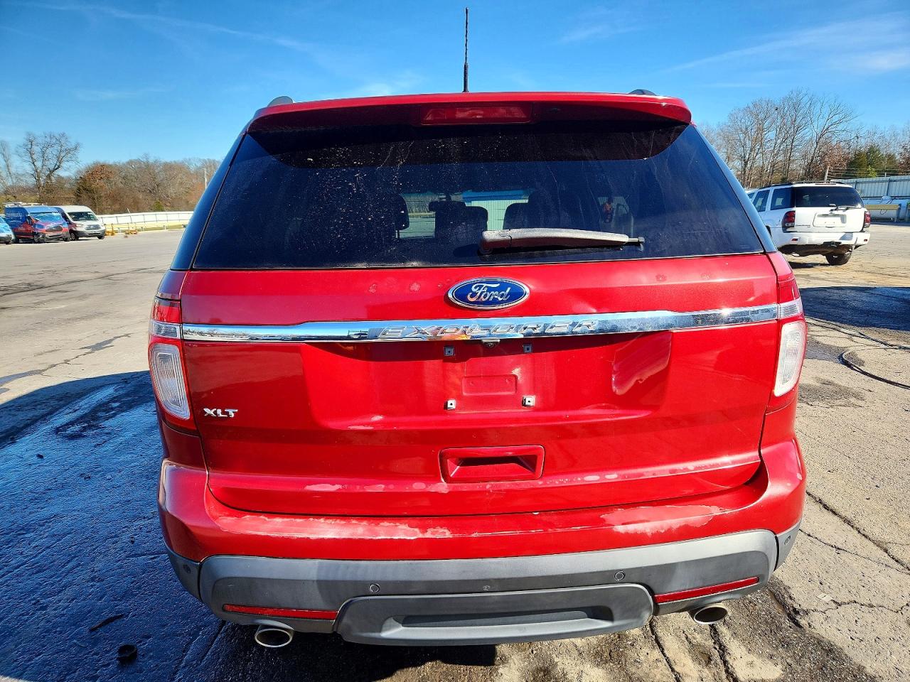 2011 FORD EXPLORER XLT photo 6