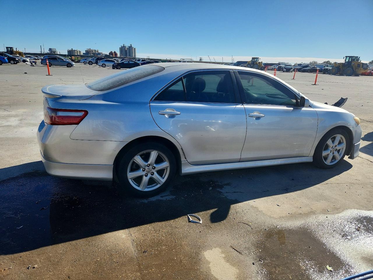 2008 TOYOTA CAMRY LE photo 3