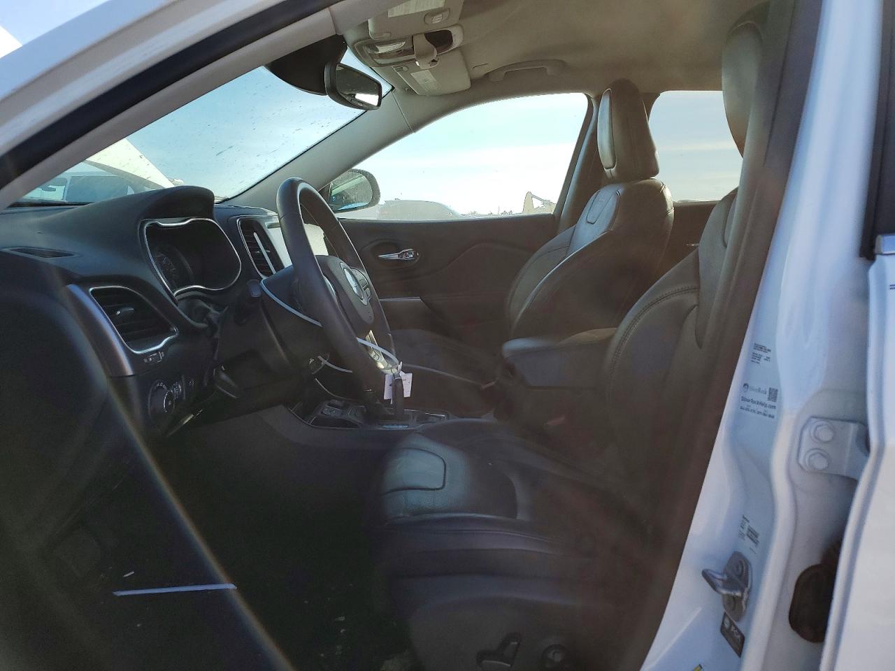 2021 JEEP CHEROKEE LATITUDE LUX photo 7