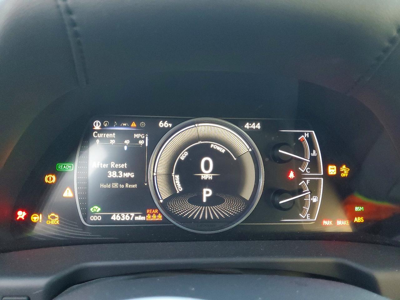 2019 LEXUS ES 300H photo 9