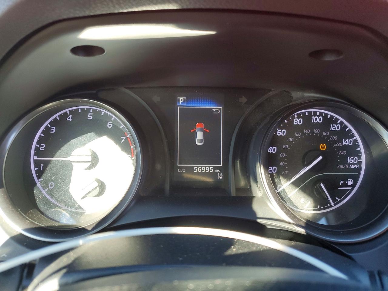 2021 TOYOTA CAMRY SE photo 17