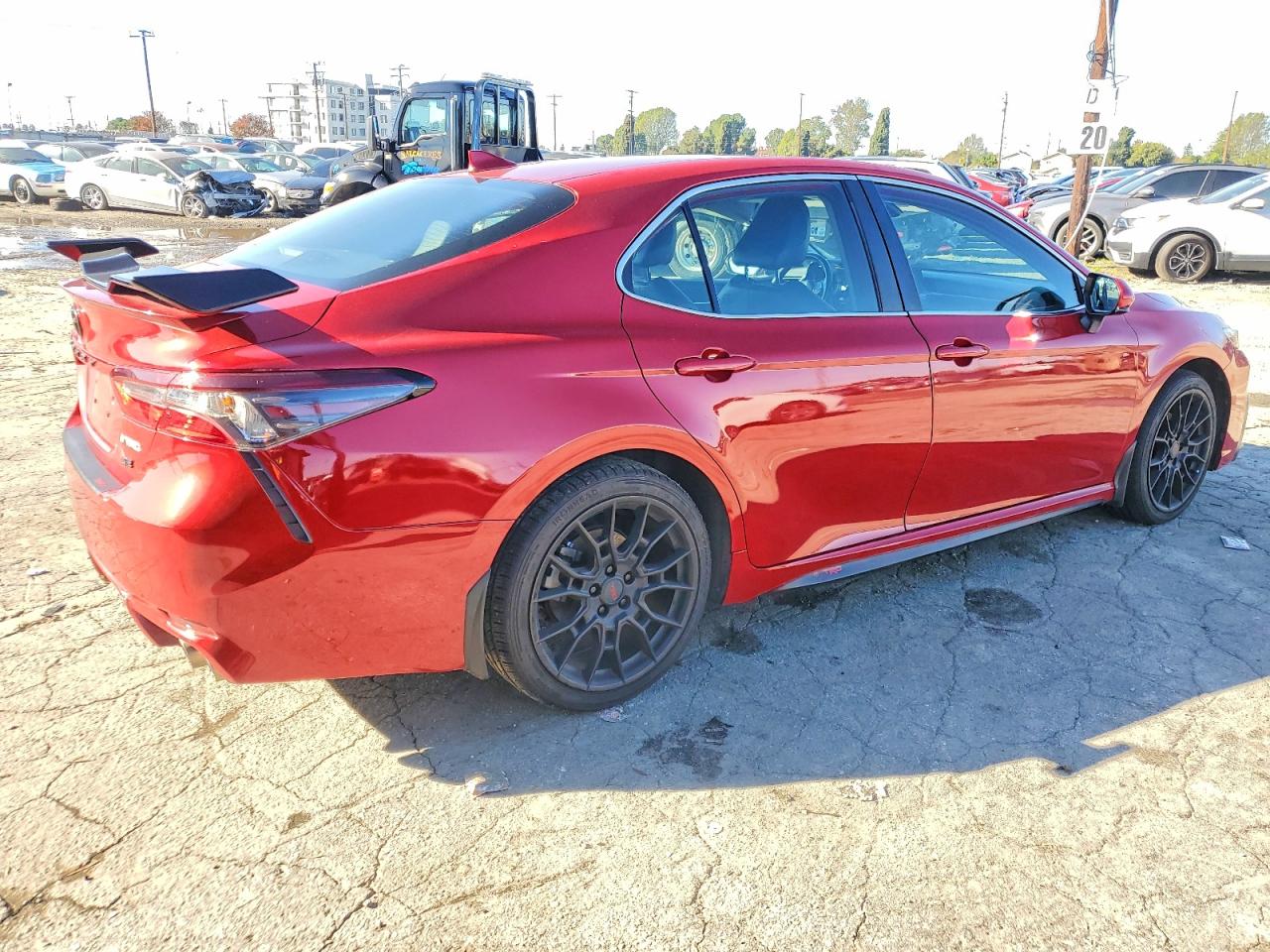 2021 TOYOTA CAMRY SE photo 5