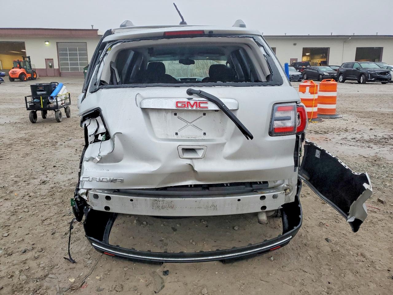 2016 GMC ACADIA SLE photo 6