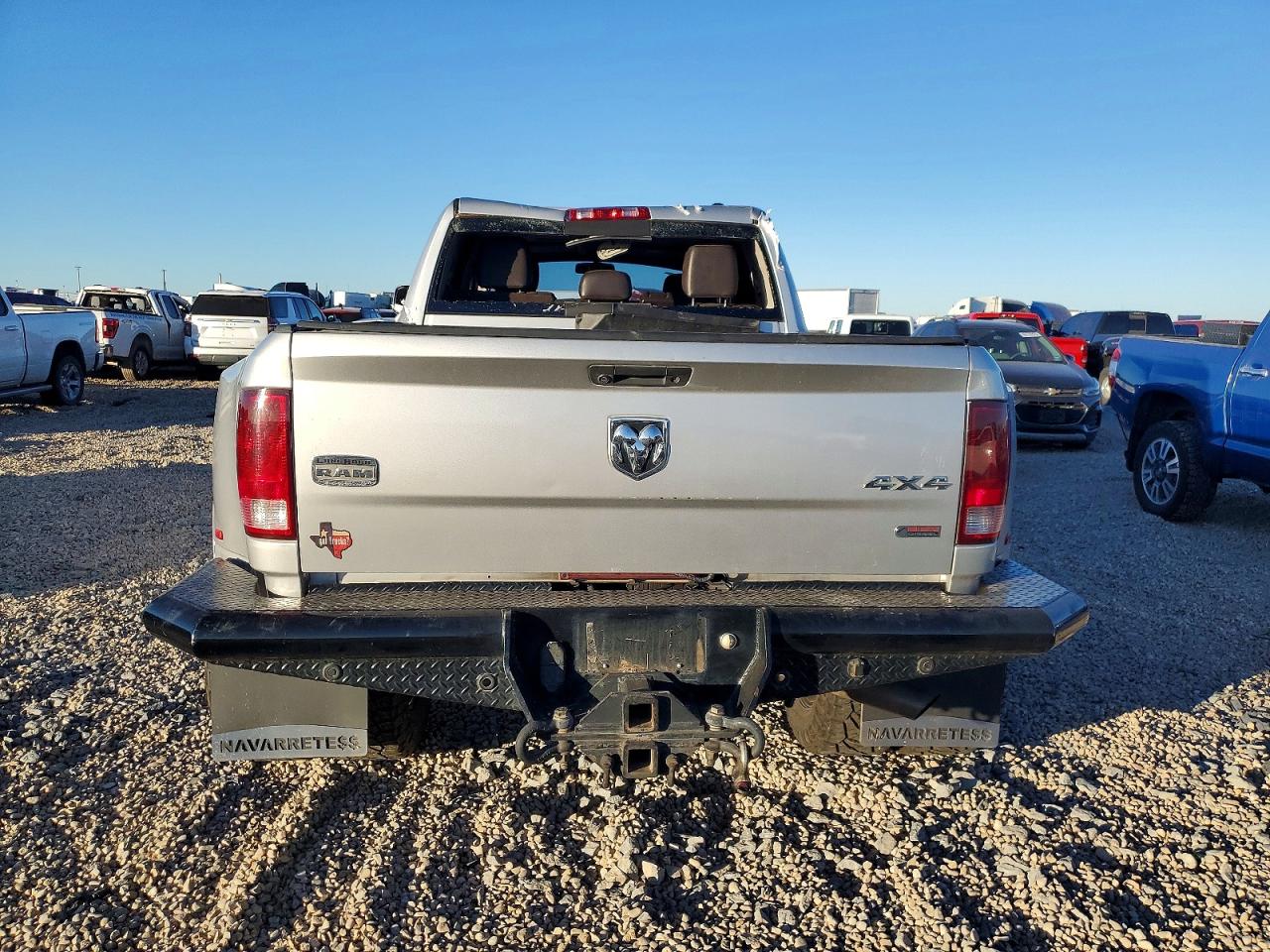 2012 DODGE RAM 3500 LONGHORN photo 6