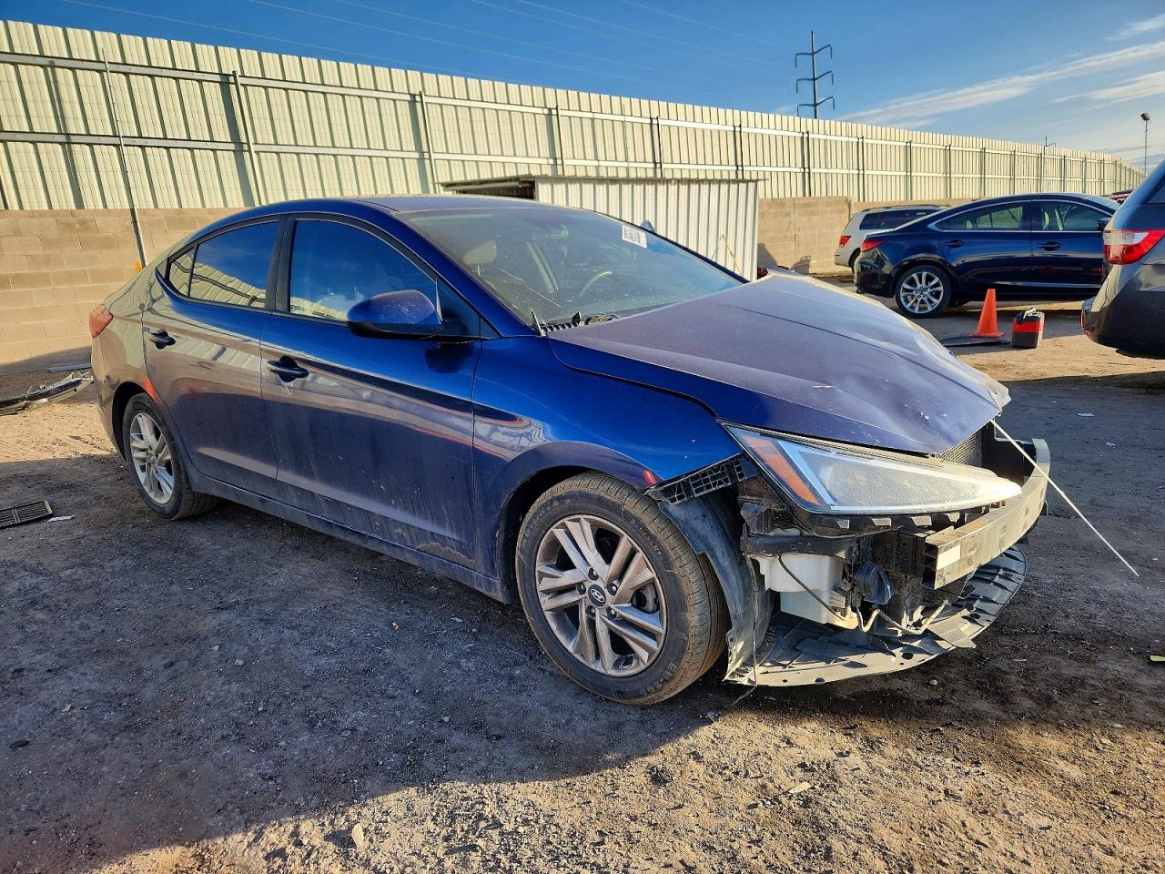 2020 HYUNDAI ELANTRA SEL photo 4