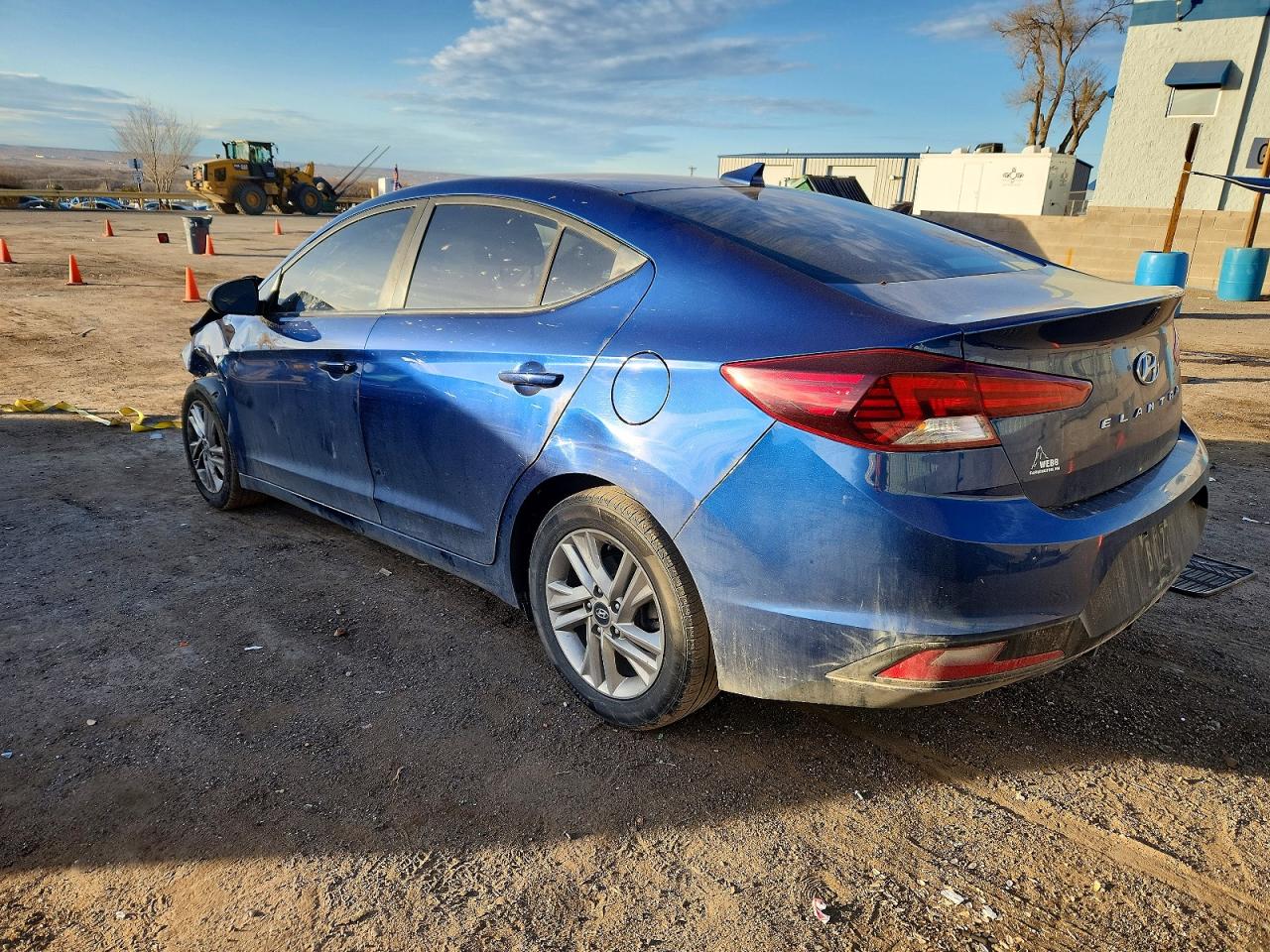 2020 HYUNDAI ELANTRA SEL photo 2
