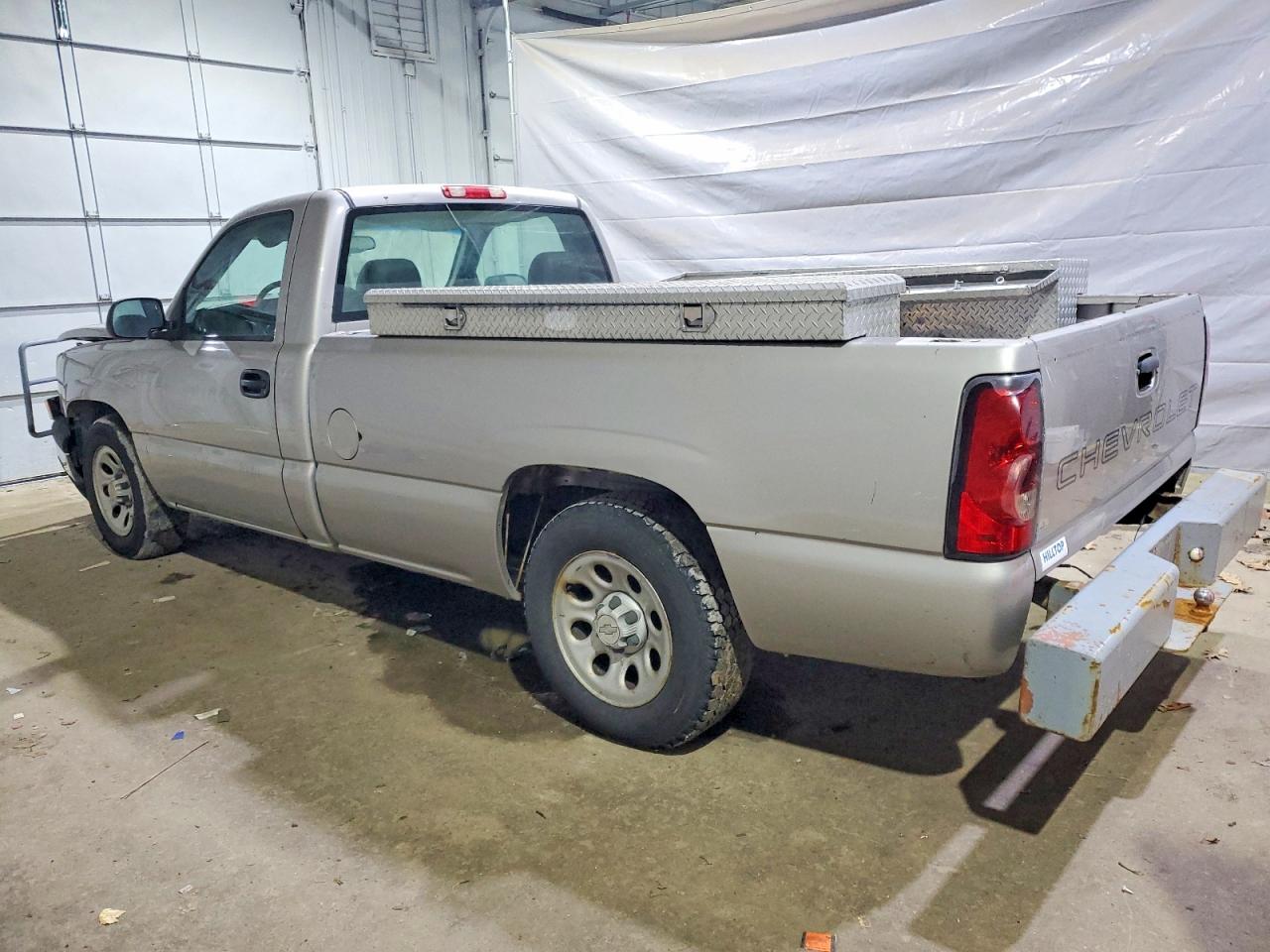 2007 CHEVROLET SILVERADO C1500 CLASSIC photo 2