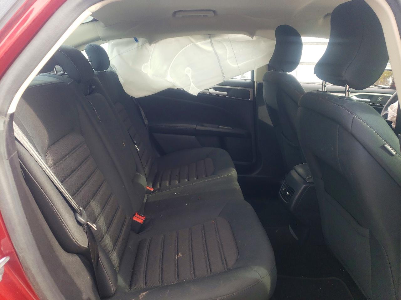 2018 FORD FUSION SE photo 10