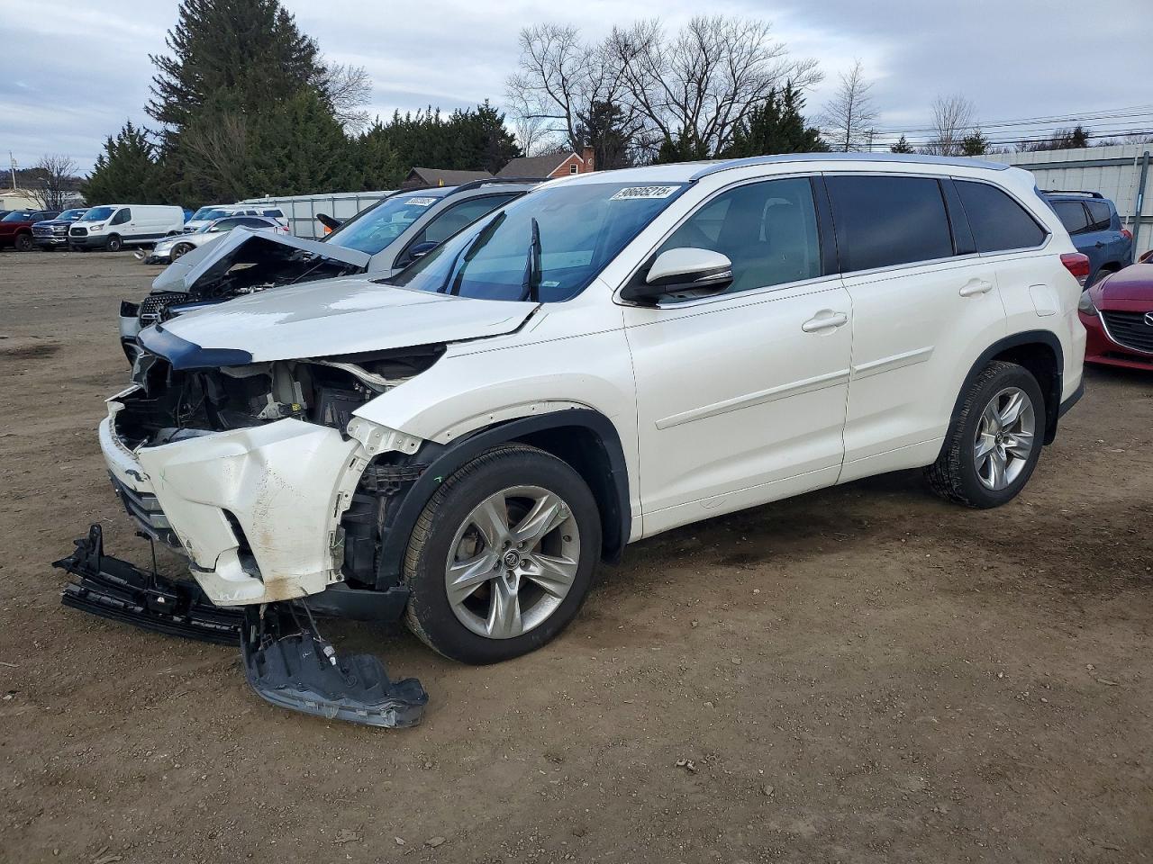 2017 TOYOTA HIGHLANDER