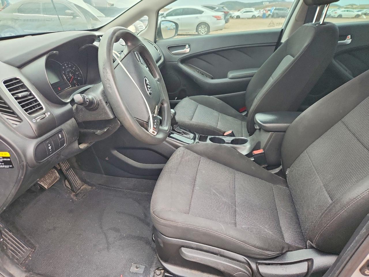 2018 KIA FORTE LX photo 7