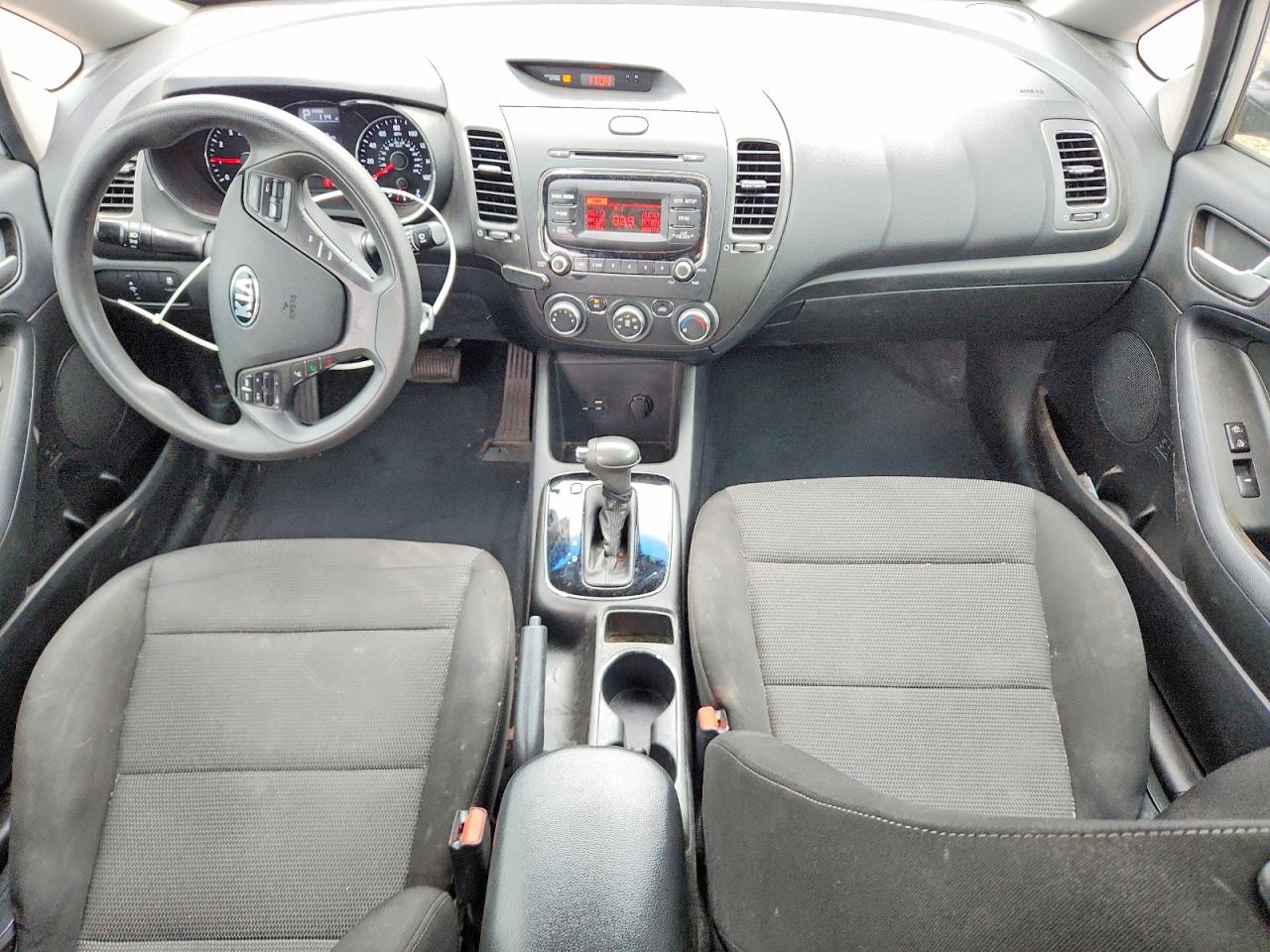 2018 KIA FORTE LX photo 8