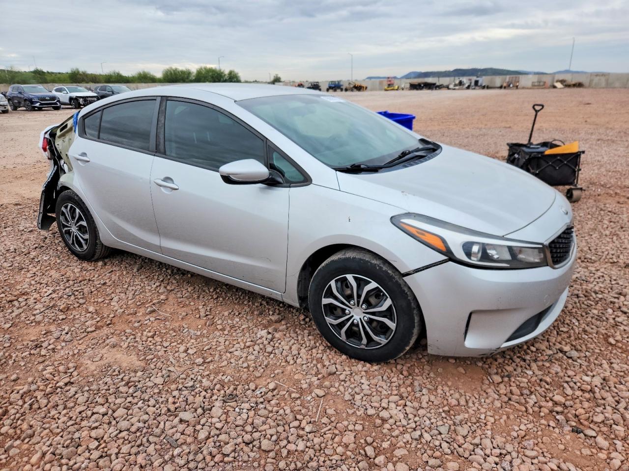 2018 KIA FORTE LX photo 4