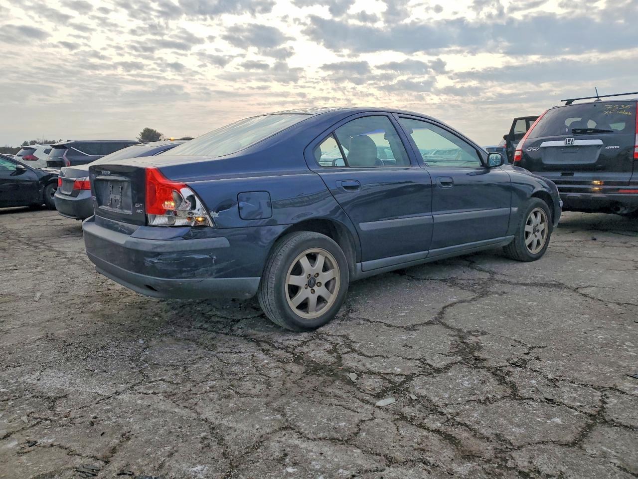 2004 VOLVO S60 2.5T photo 7