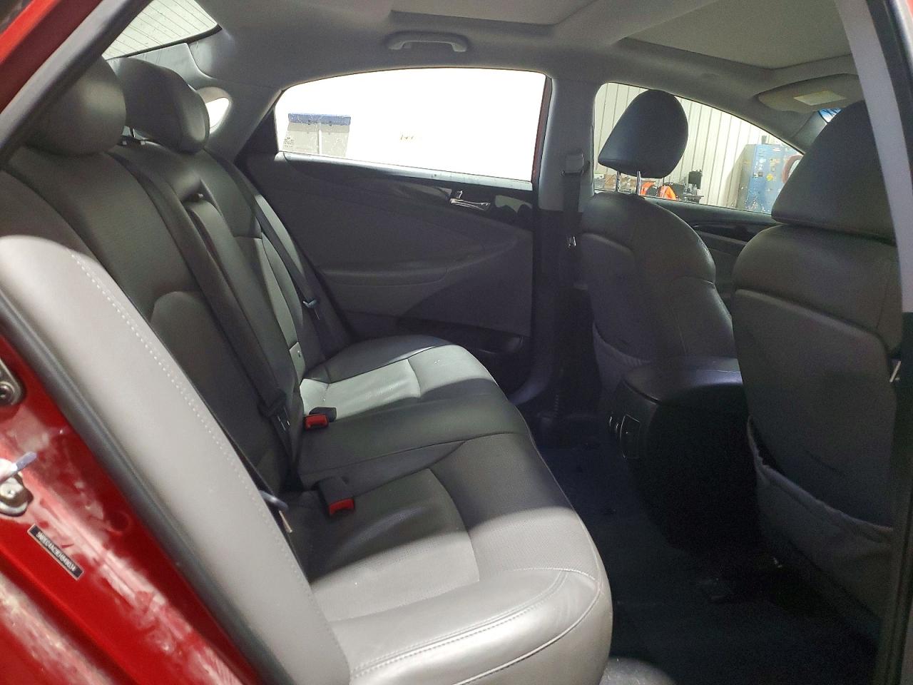 2014 HYUNDAI SONATA SE photo 10