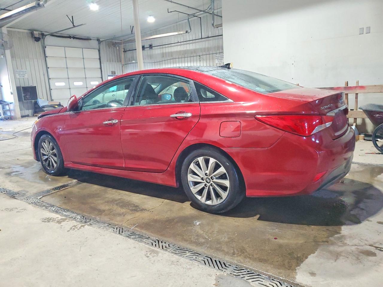 2014 HYUNDAI SONATA SE photo 2