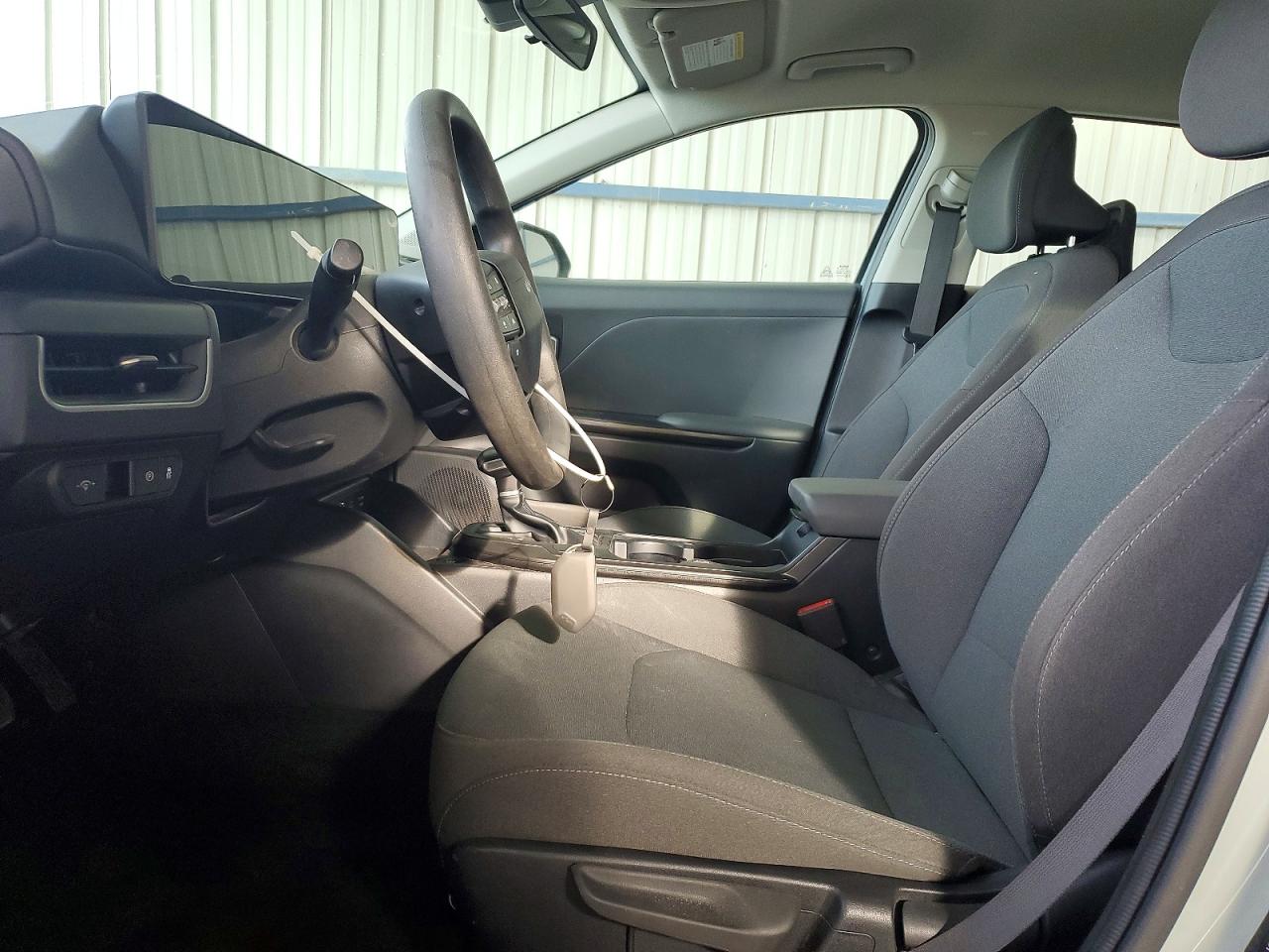 2025 KIA K4 LXS photo 7
