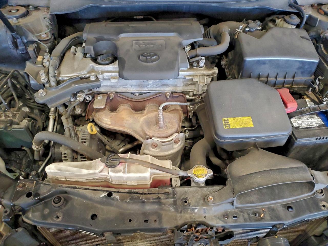2013 TOYOTA CAMRY L photo 11